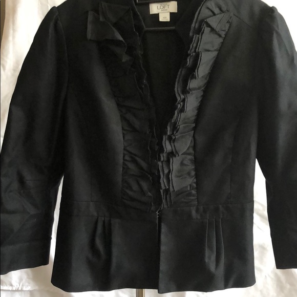 Blazer - Picture 1 of 5